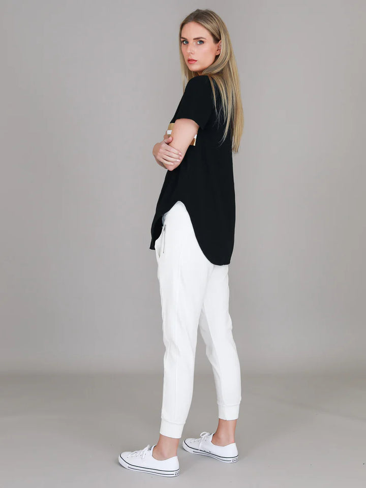 Jill Star Tee