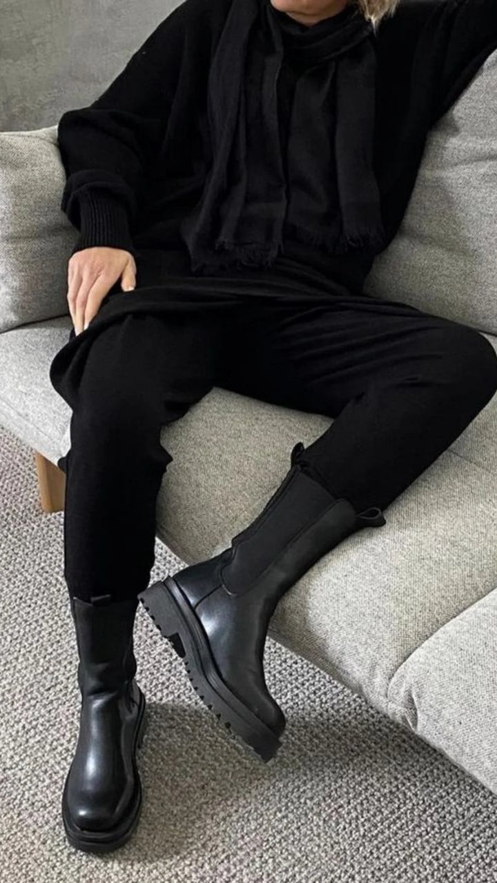 Charli Crossover Ponte Pants