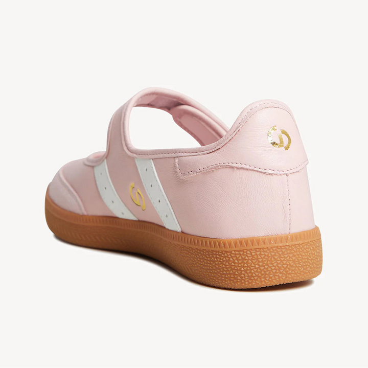 Parlay Sneaker