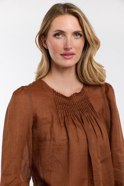 Ariel Top