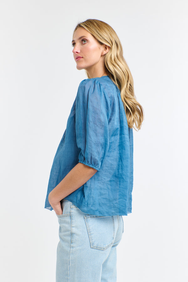 Ariel Top