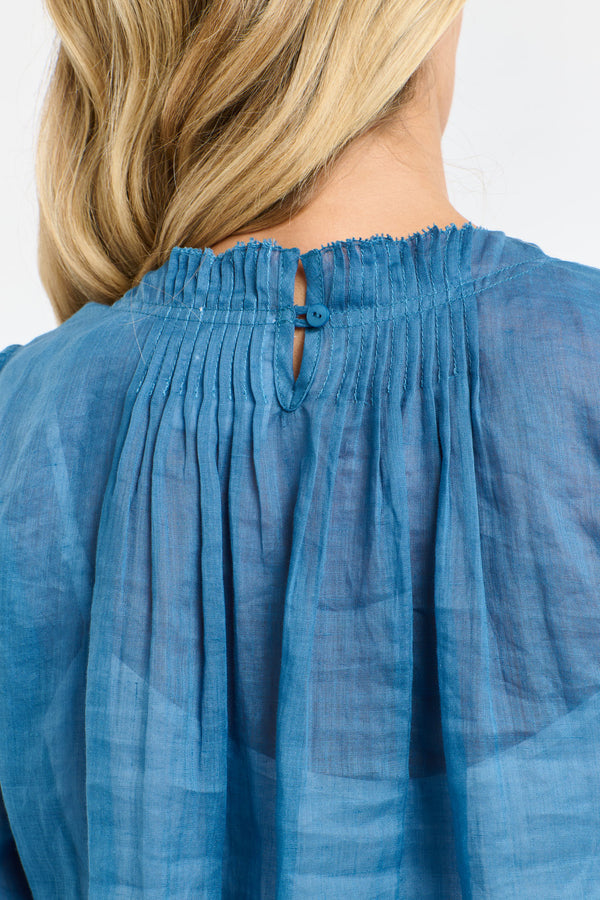 Ariel Top