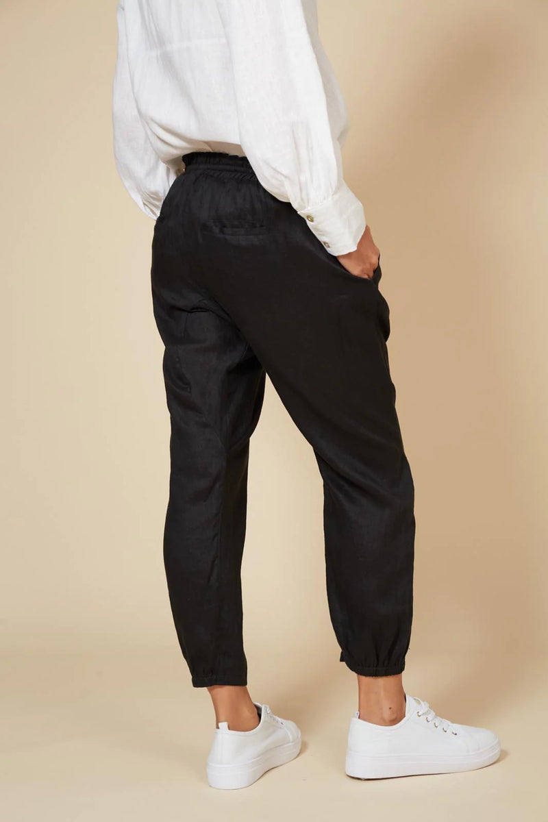 Studio Relaxed Pant Black