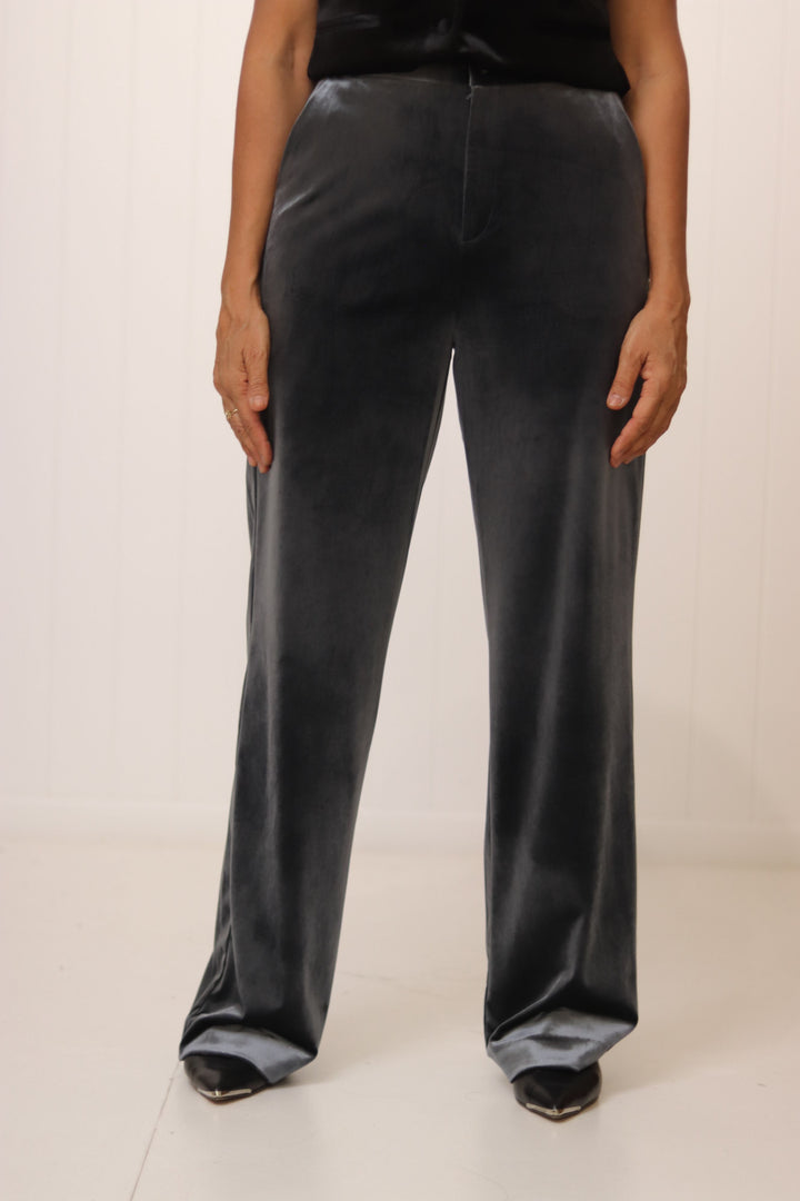 Jets Velvet Pant