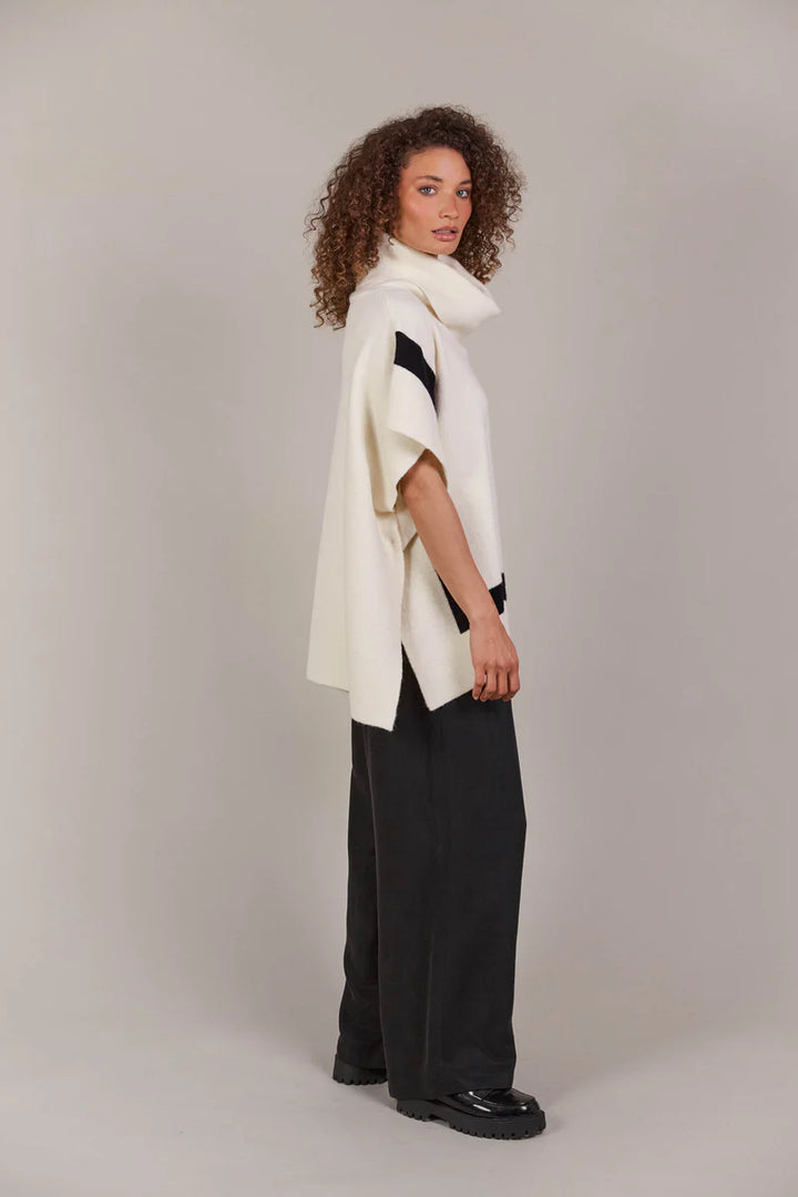 Avino Poncho