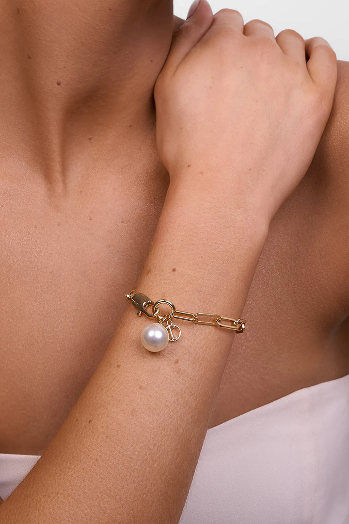 Hayley Pearl Bracelet