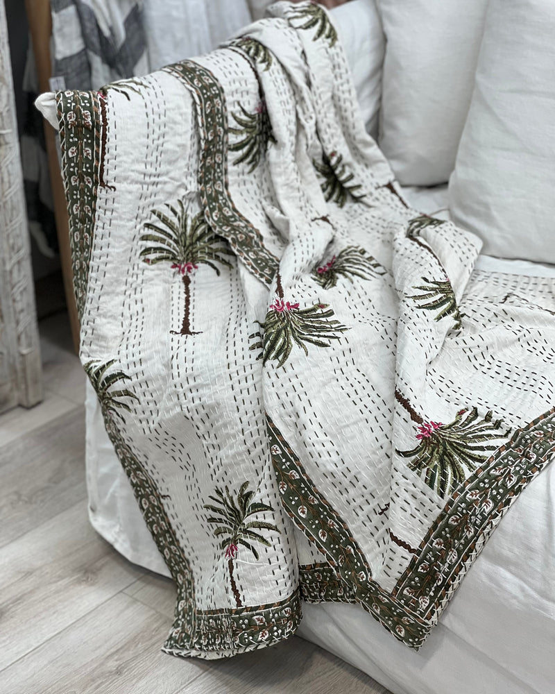 Palm Tree Bed Throw