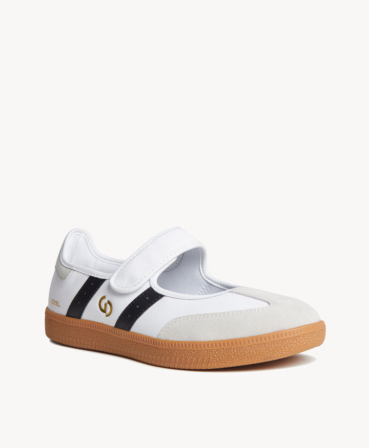 Parlay Sneaker