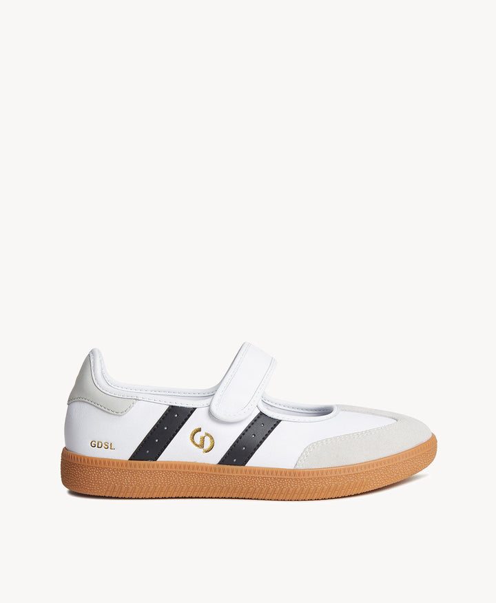 Parlay Sneaker