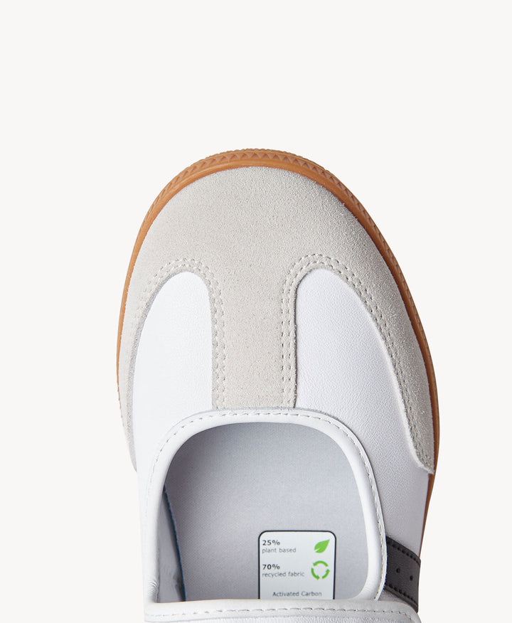 Parlay Sneaker