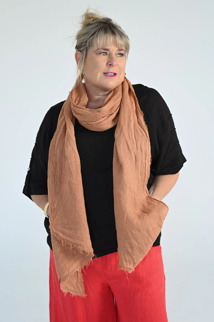 Etna Scarf