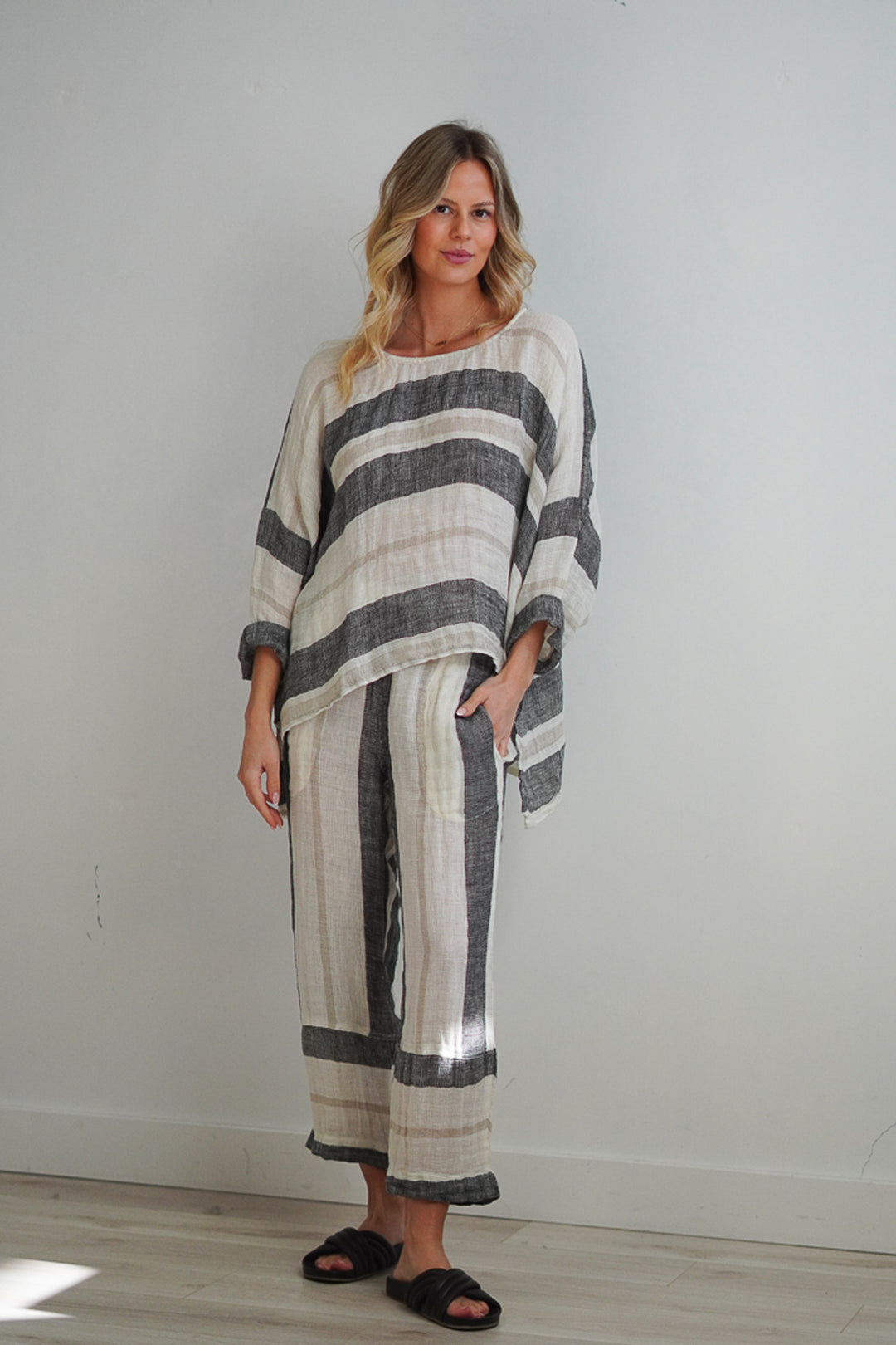 Valentina Top Black Stripey