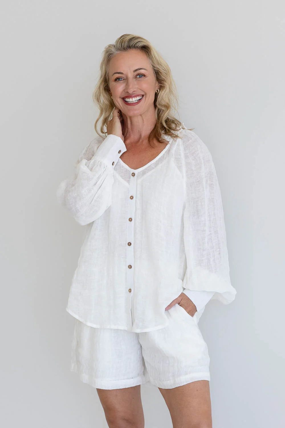 Mika Linen Blouse