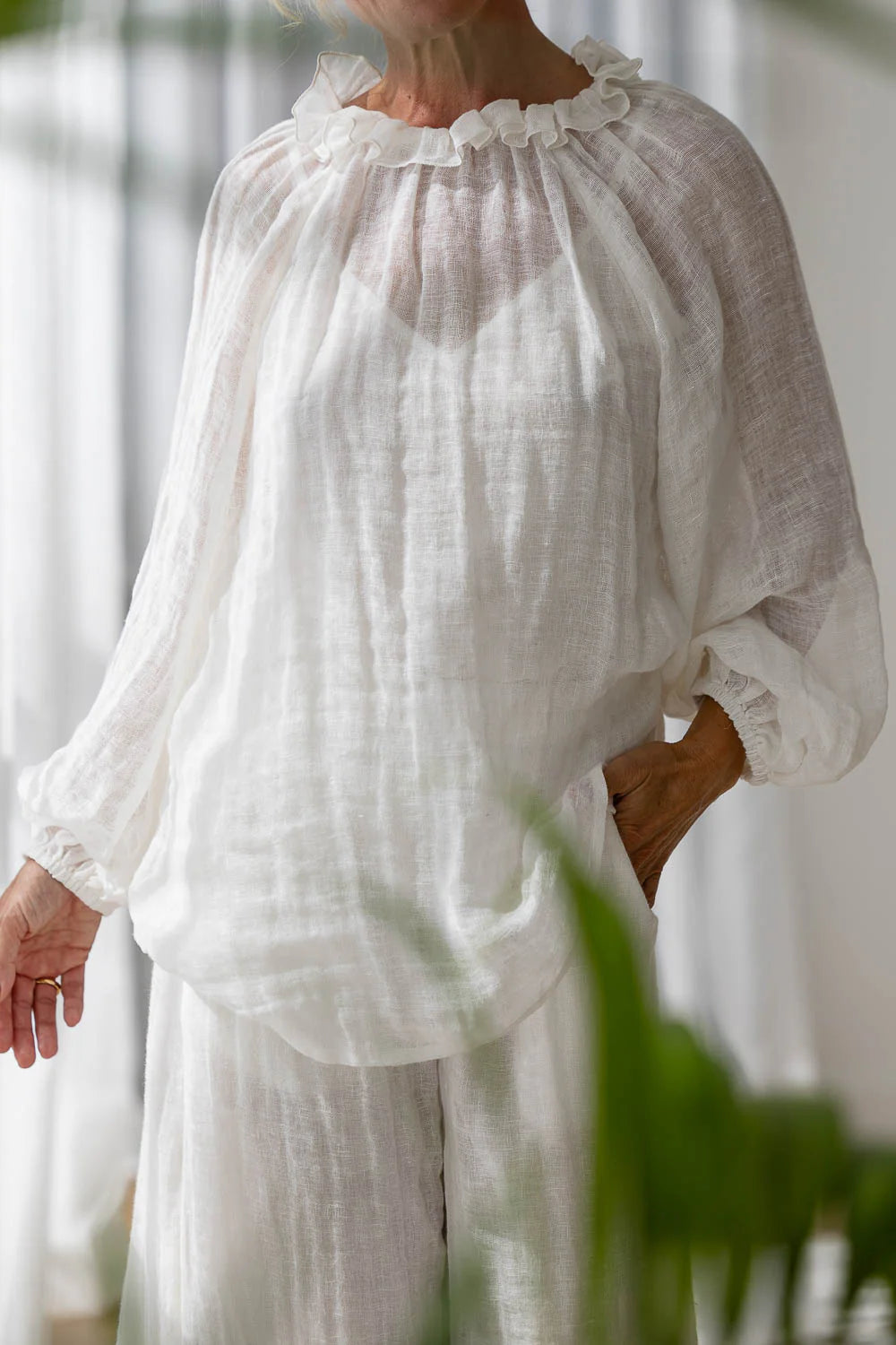 Lulu Reversible Linen Top