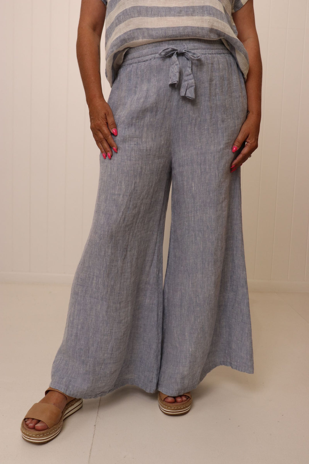 Alessa Stonewashed Pant