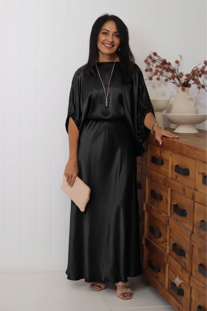 Luxe Pearce Skirt