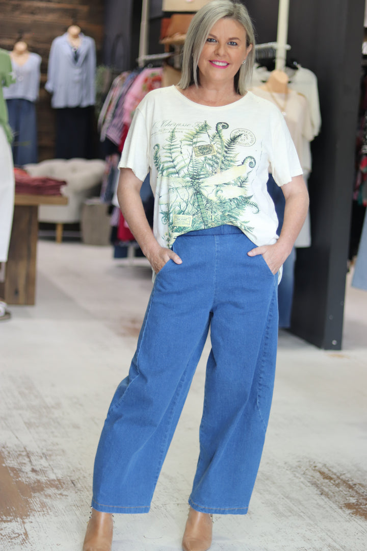 Moon Dance Tee - Brave Flight