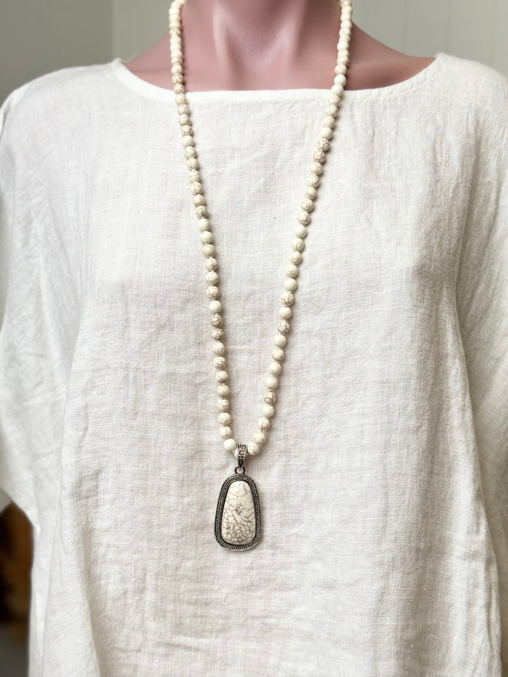 Varda Pendant necklace