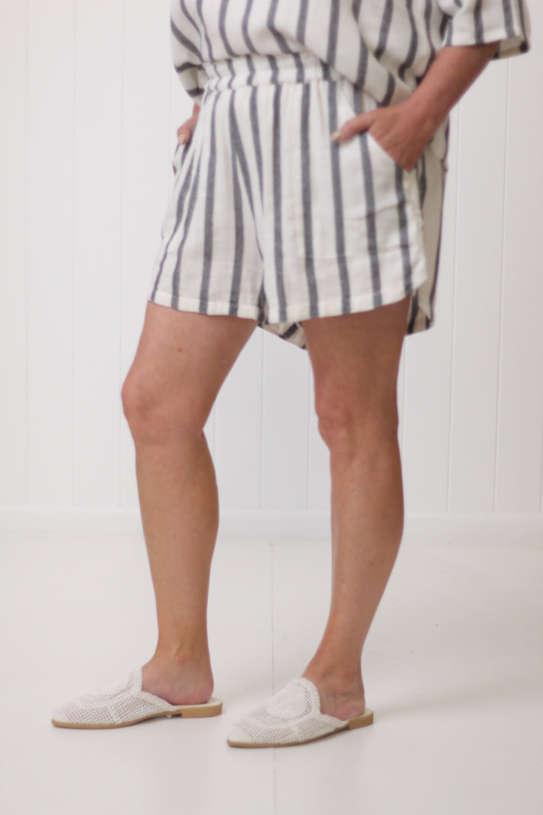 Amira Stripe Short
