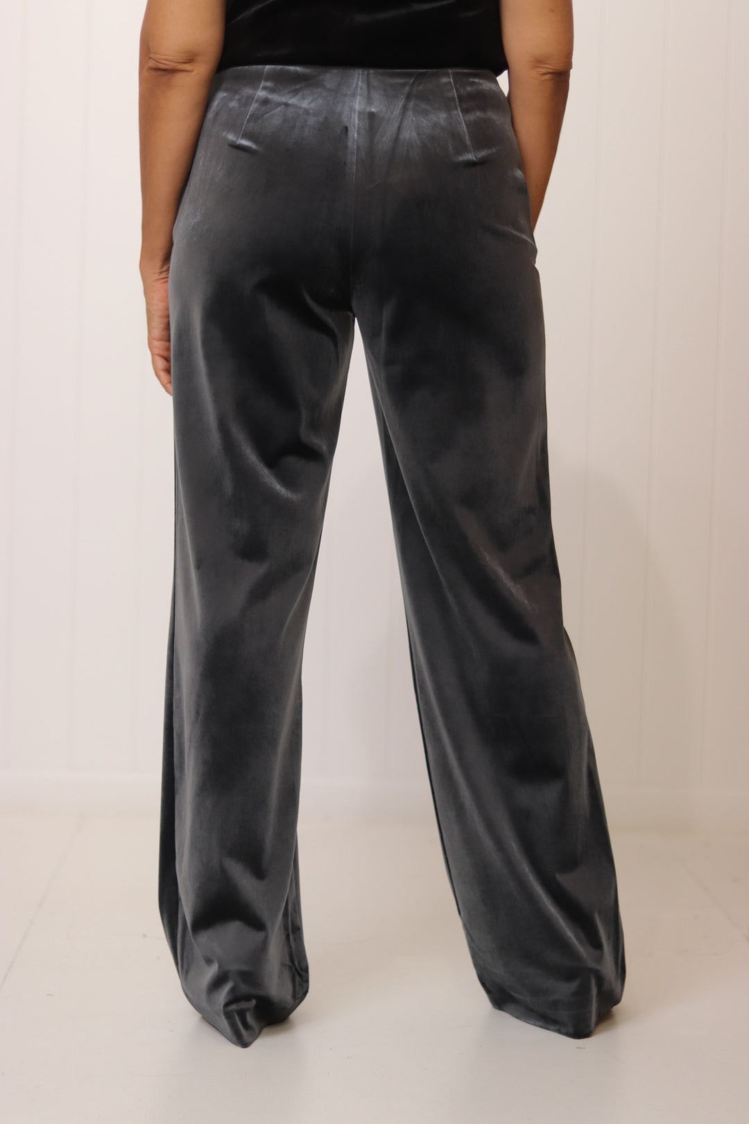 Jets Velvet Pant
