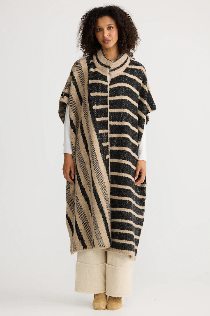 Mirador Knit Cape