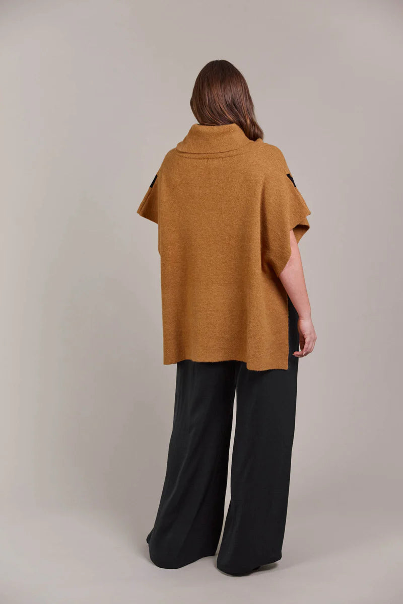 Avino Poncho