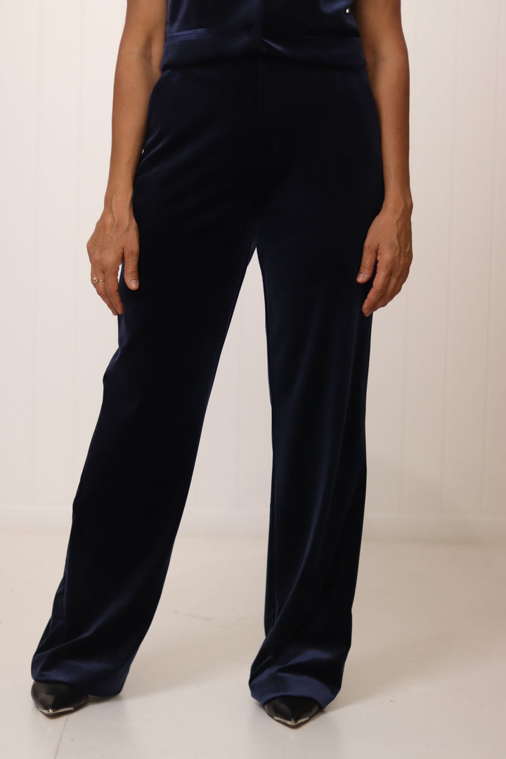 Jets Velvet Pant