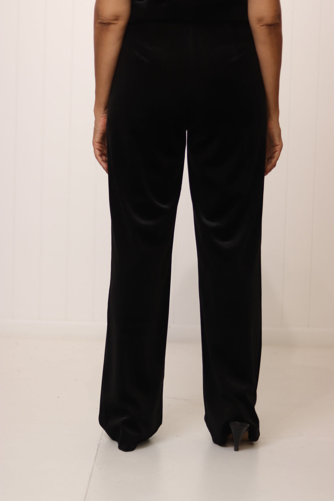 Jets Velvet Pant