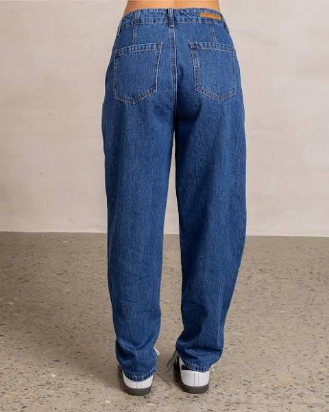 Abby Barrel Jeans