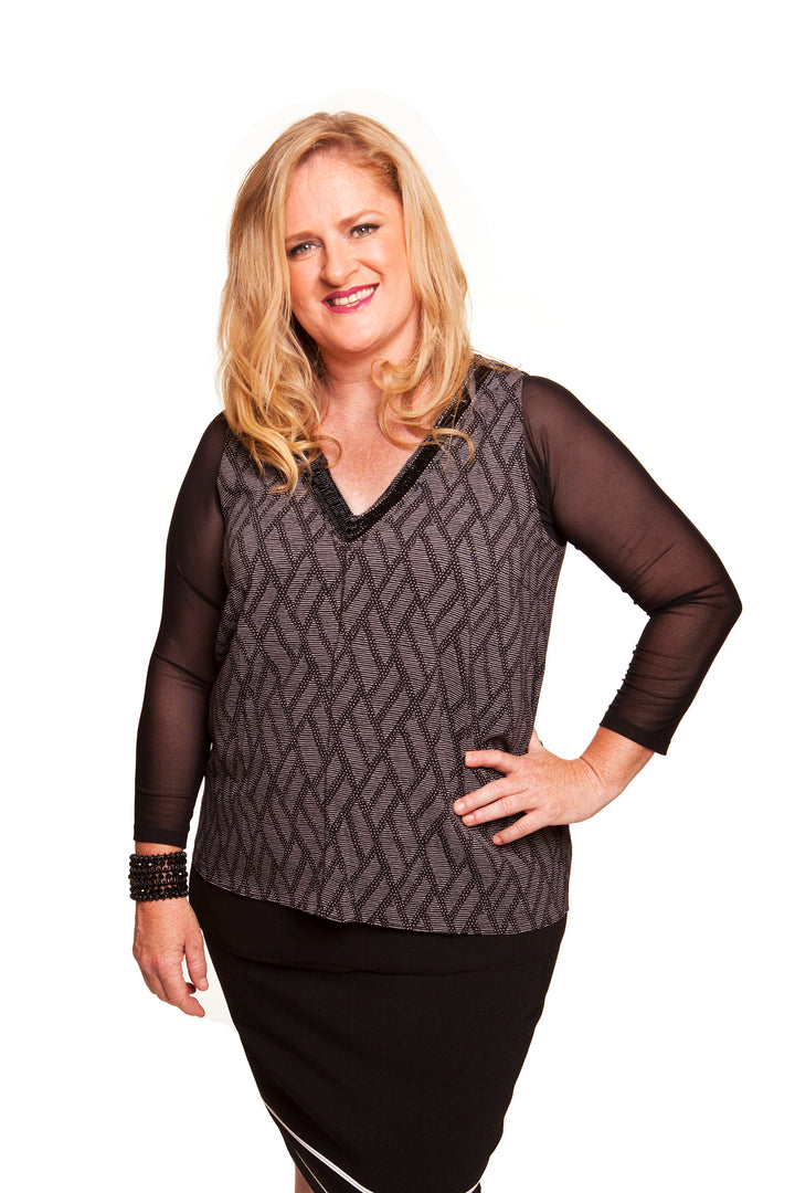 Sleevees Black 3/4 Mesh