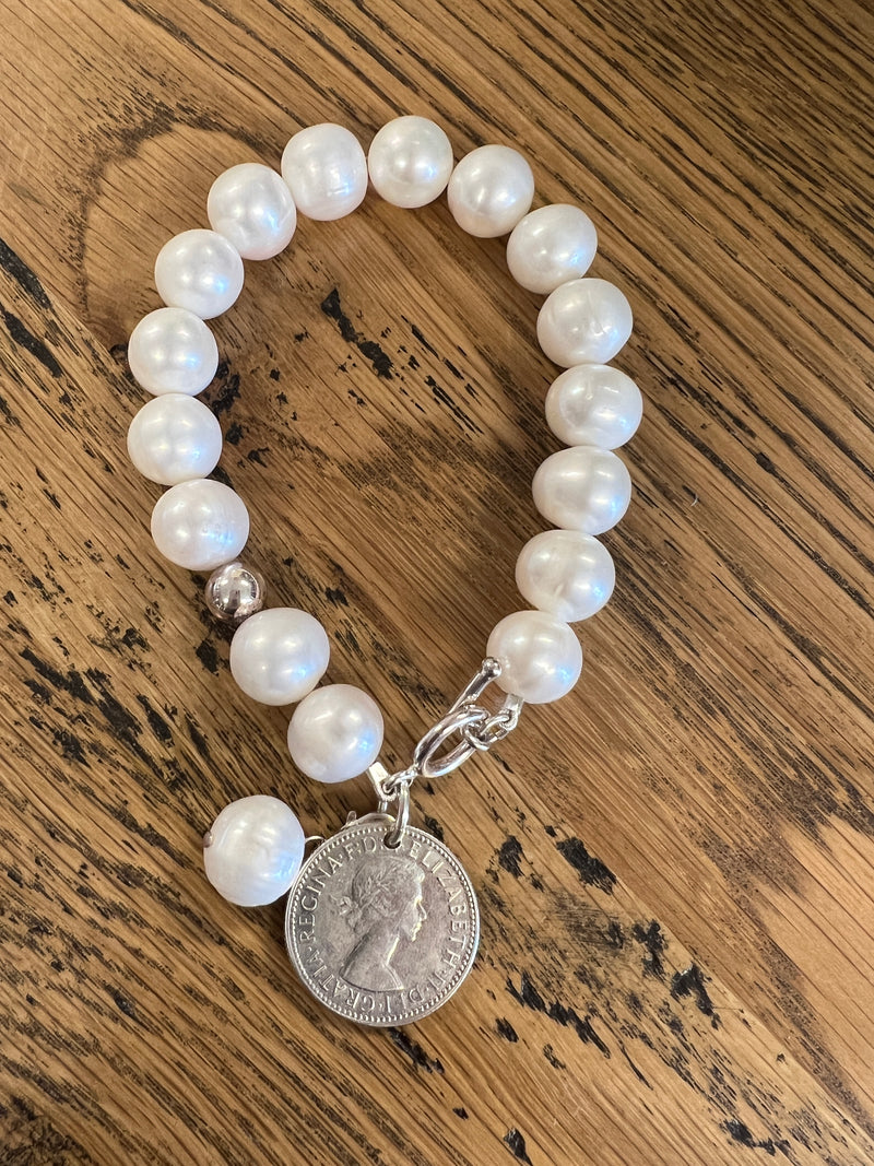Lucy Pearl Bracelet White