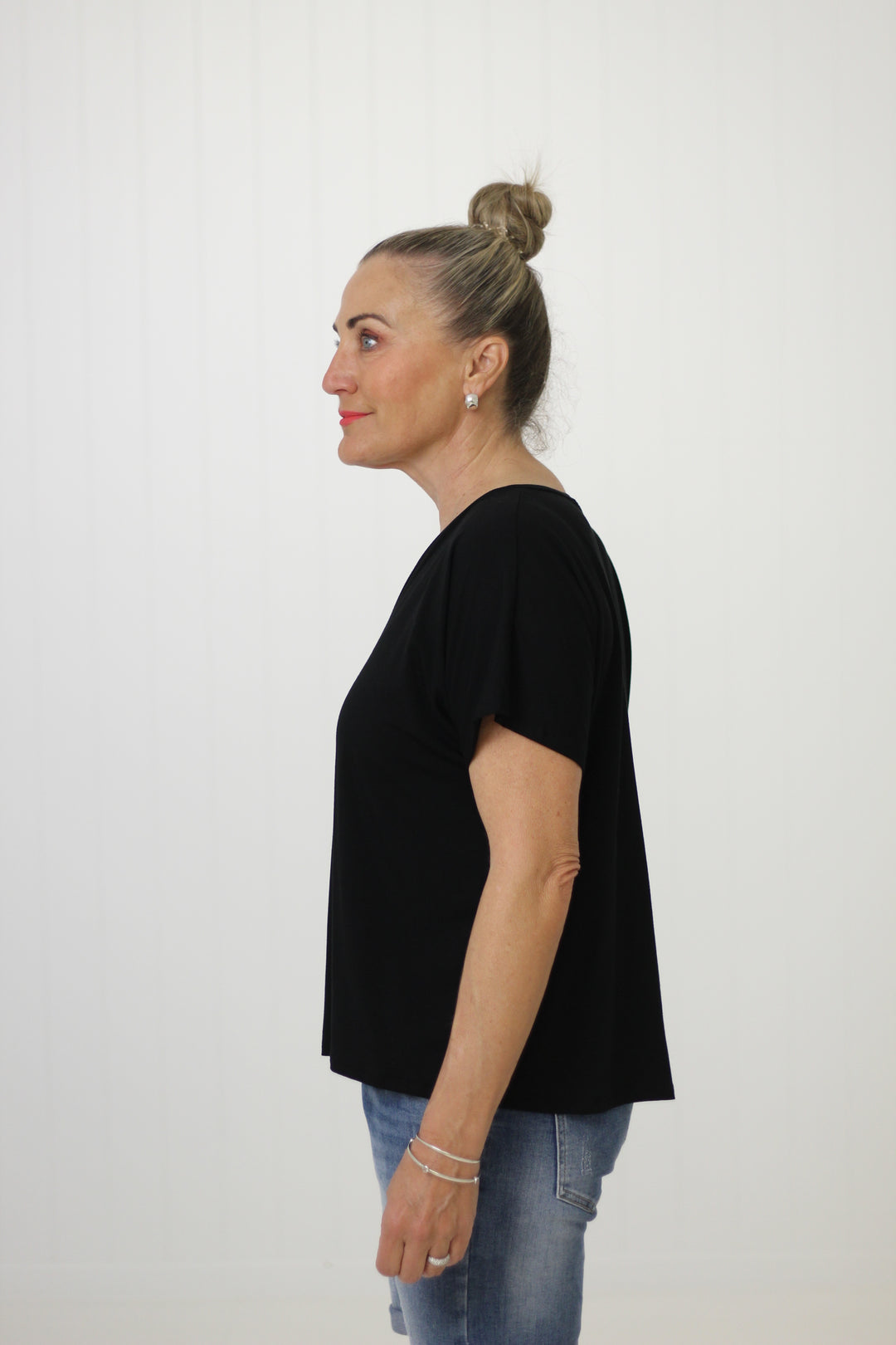 AKEY BAMBOO TEE BLACK